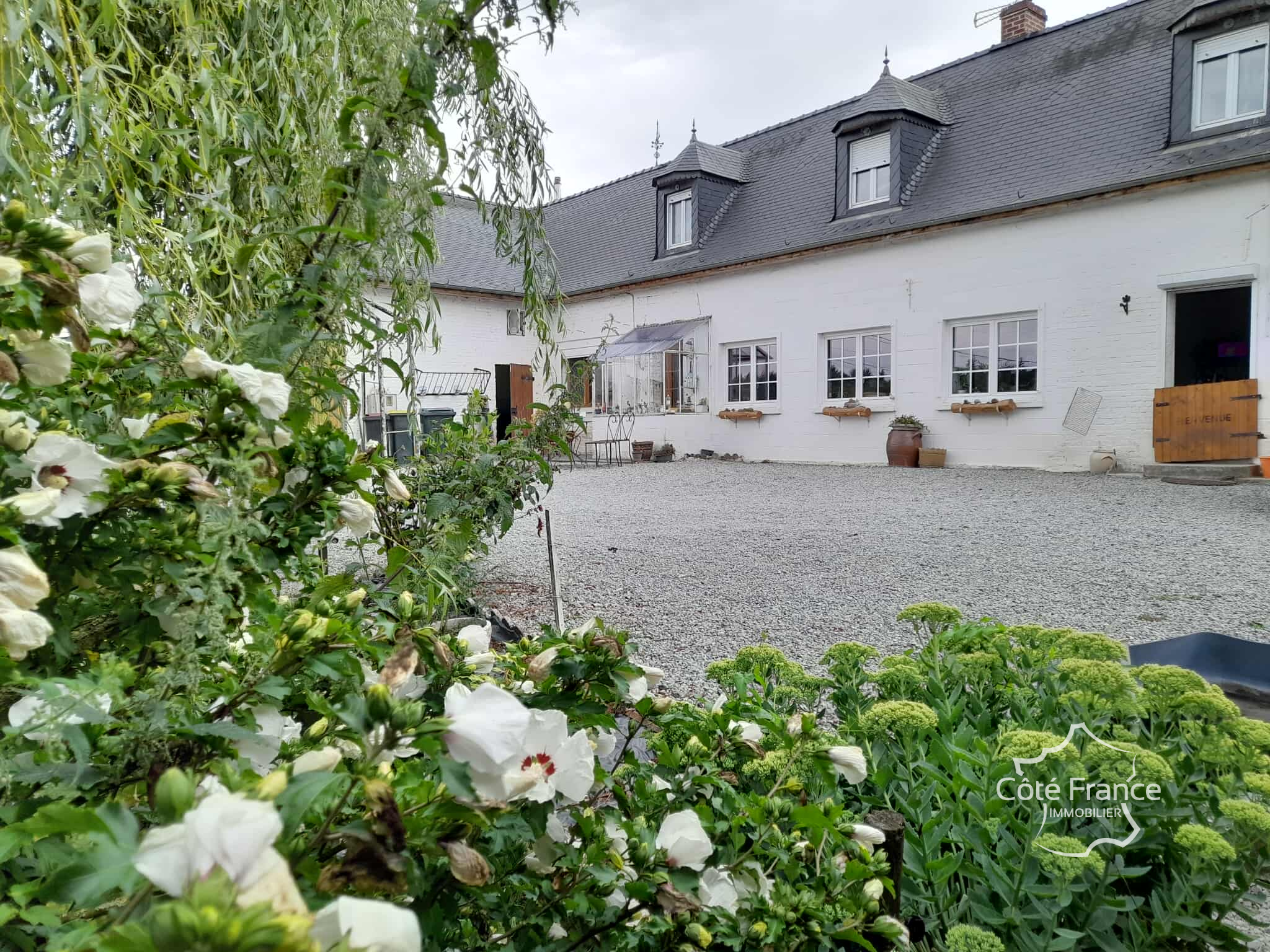 Agence immobilière de CÔTÉ FRANCE