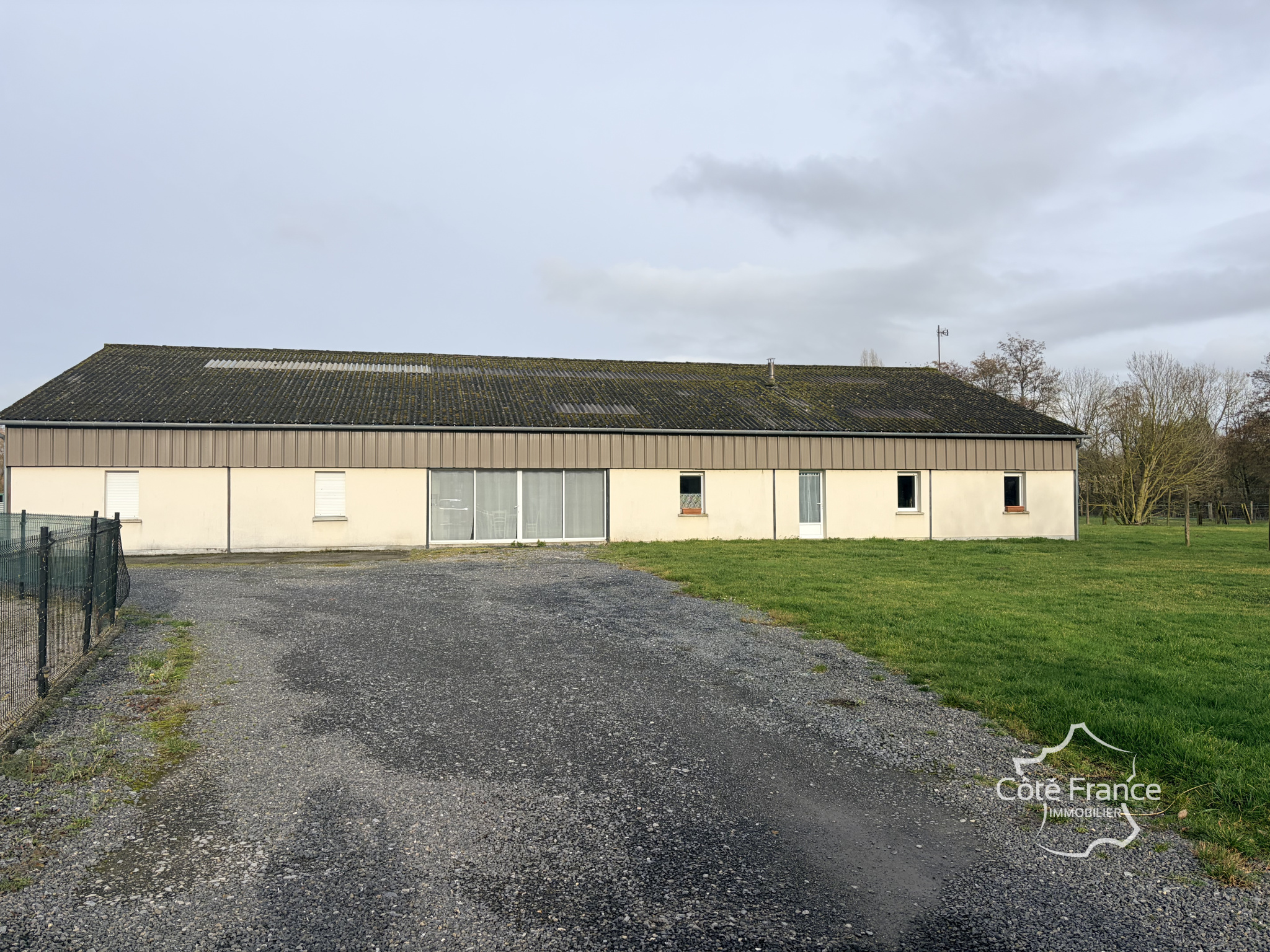 Agence immobilière de CÔTÉ FRANCE