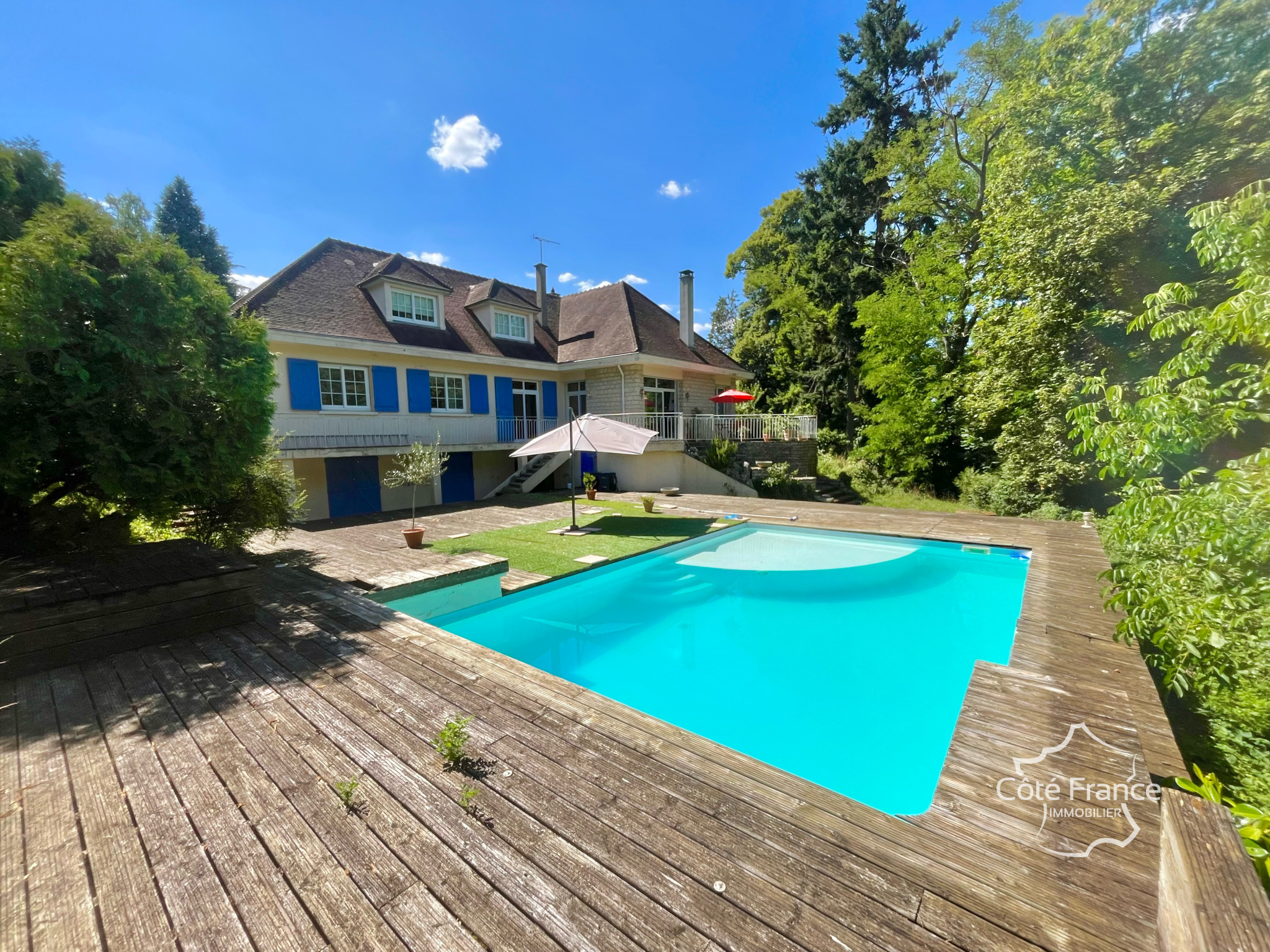 Agence immobilière de CÔTÉ FRANCE