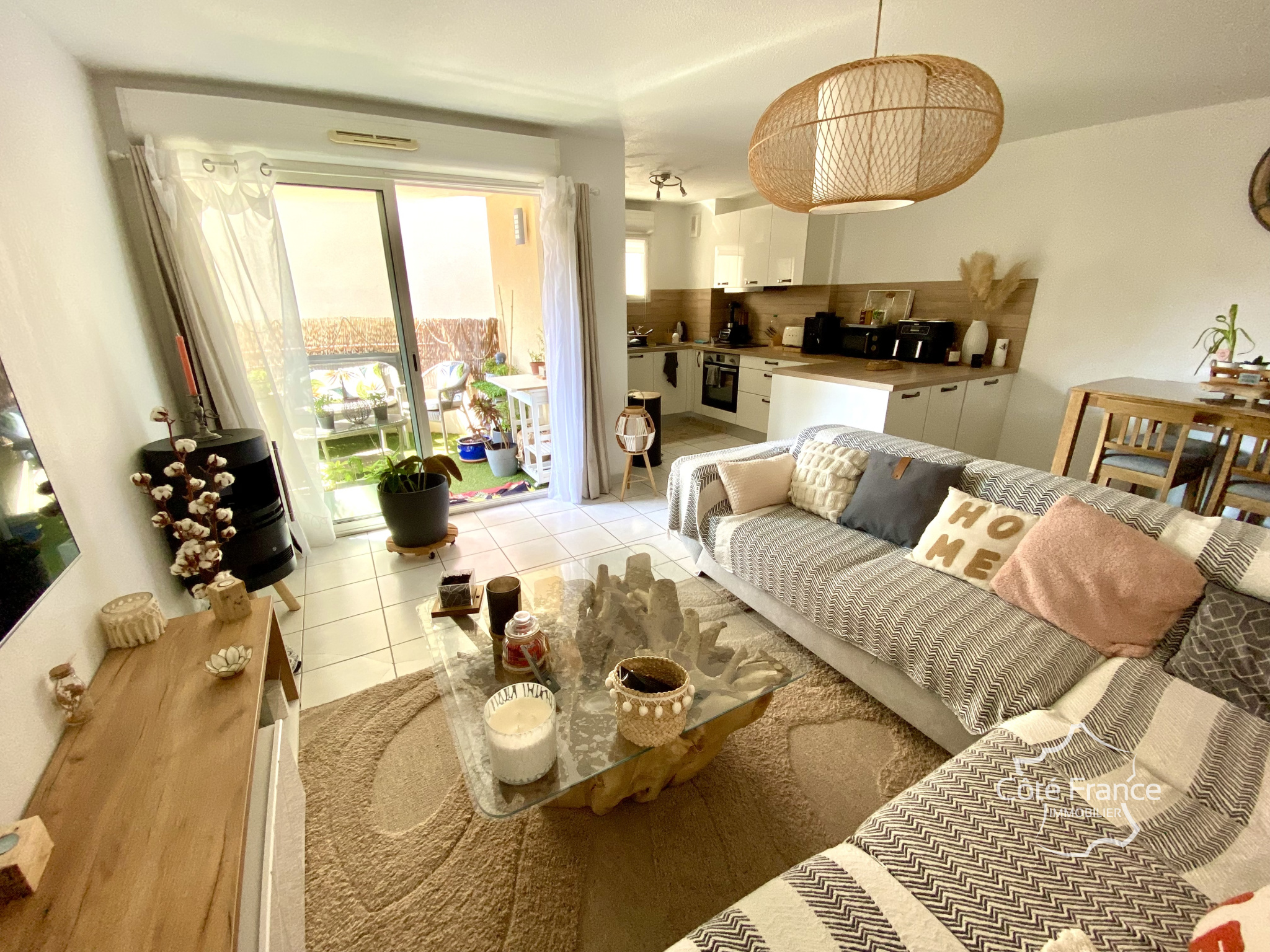 Agence immobilière de CÔTÉ FRANCE