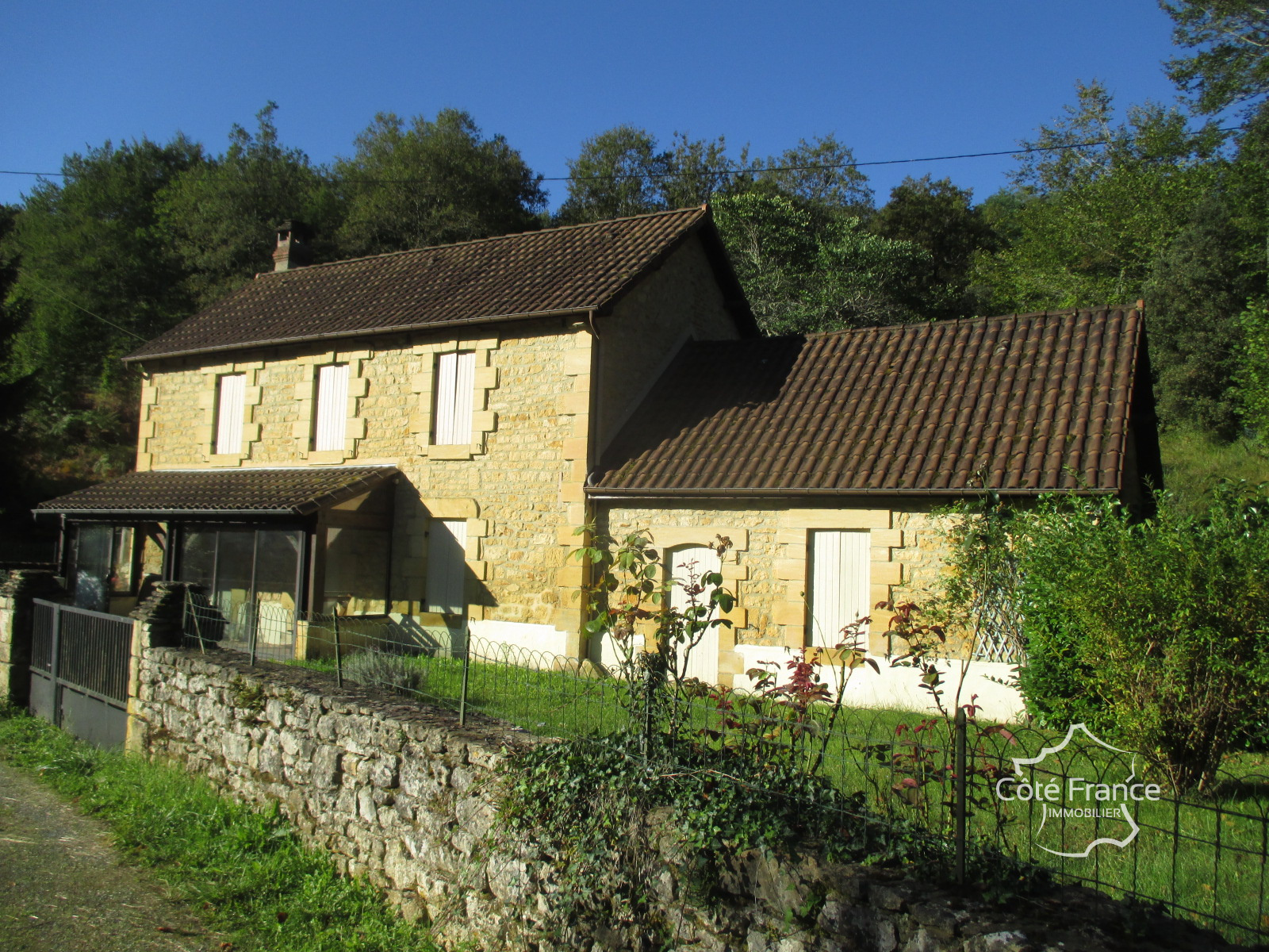 Agence immobilière de CÔTÉ FRANCE