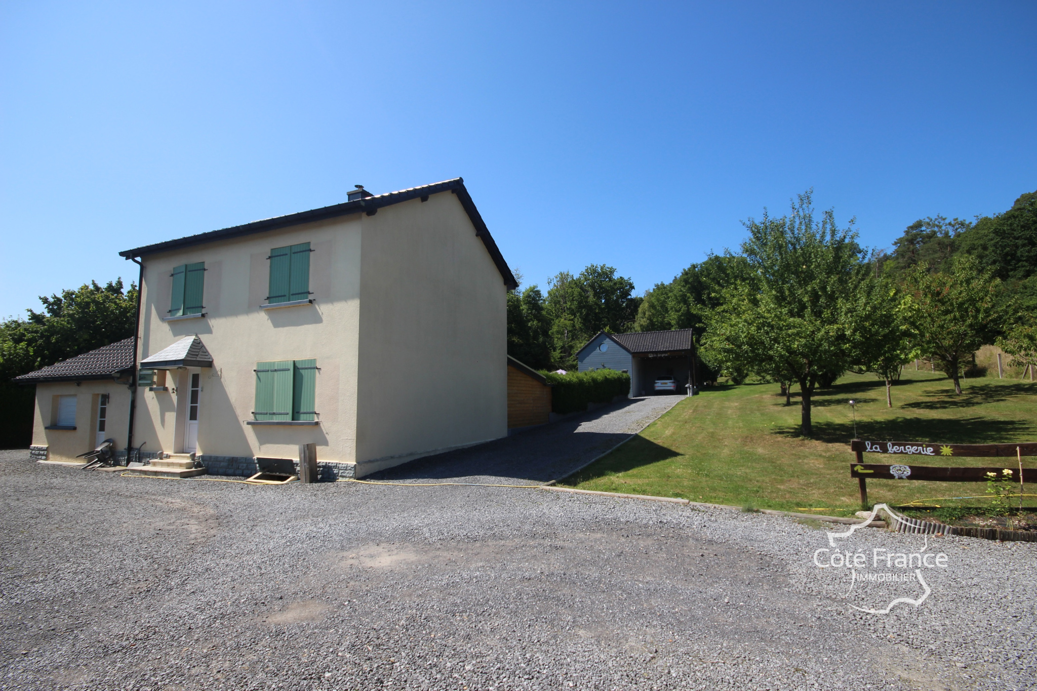 Agence immobilière de CÔTÉ FRANCE