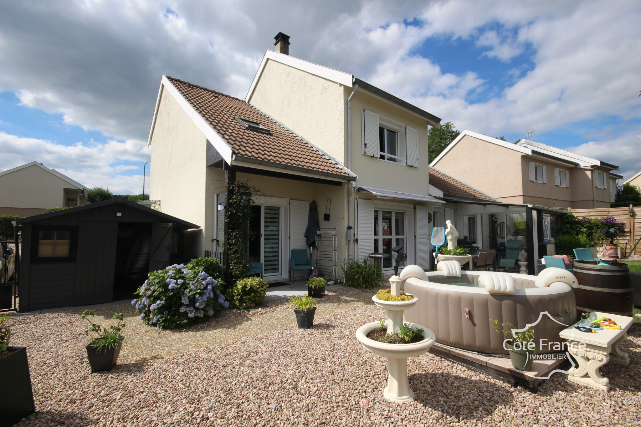 Agence immobilière de CÔTÉ FRANCE
