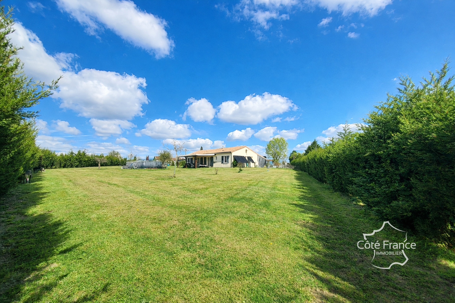 Agence immobilière de CÔTÉ FRANCE