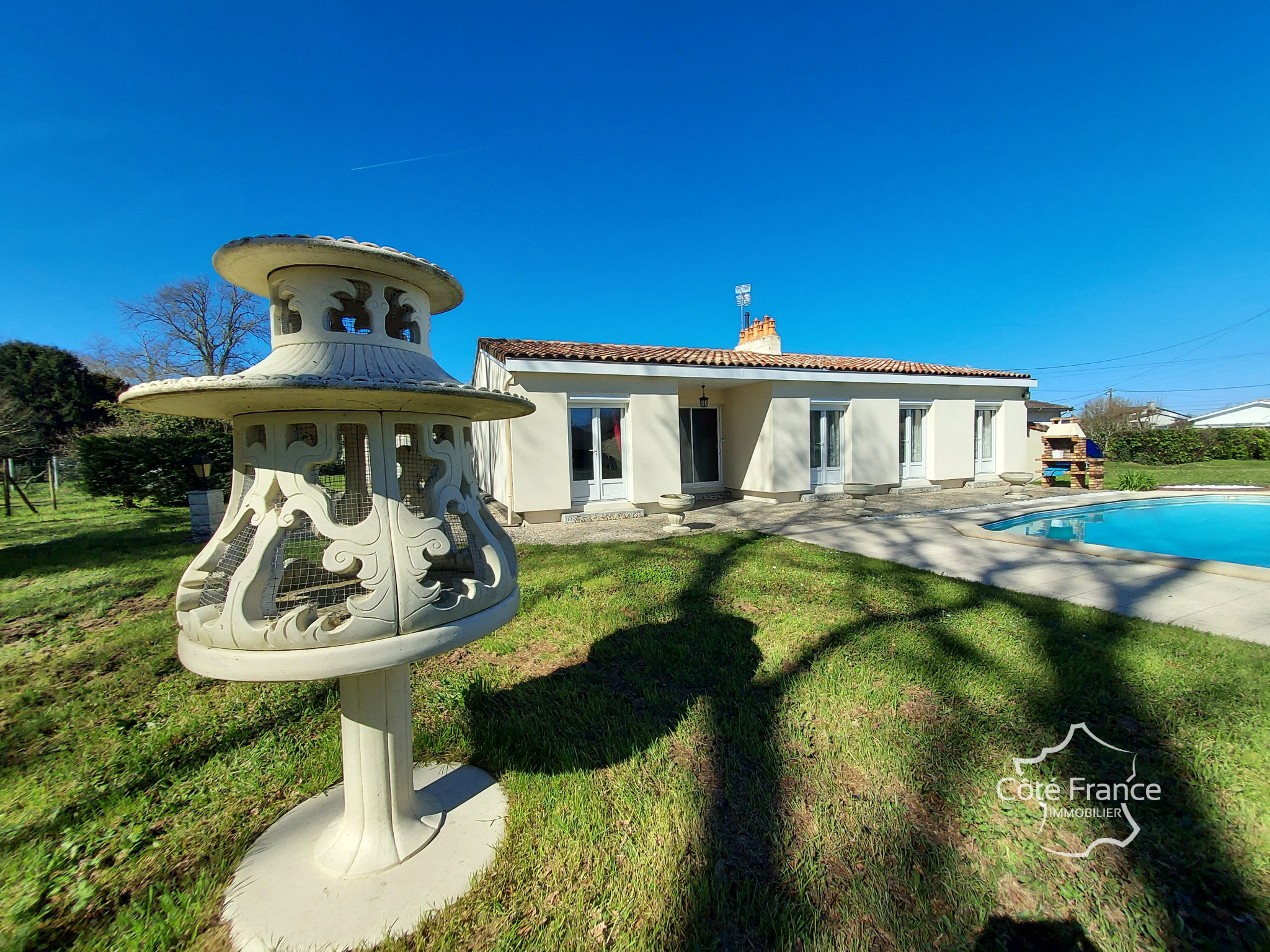 Agence immobilière de CÔTÉ FRANCE