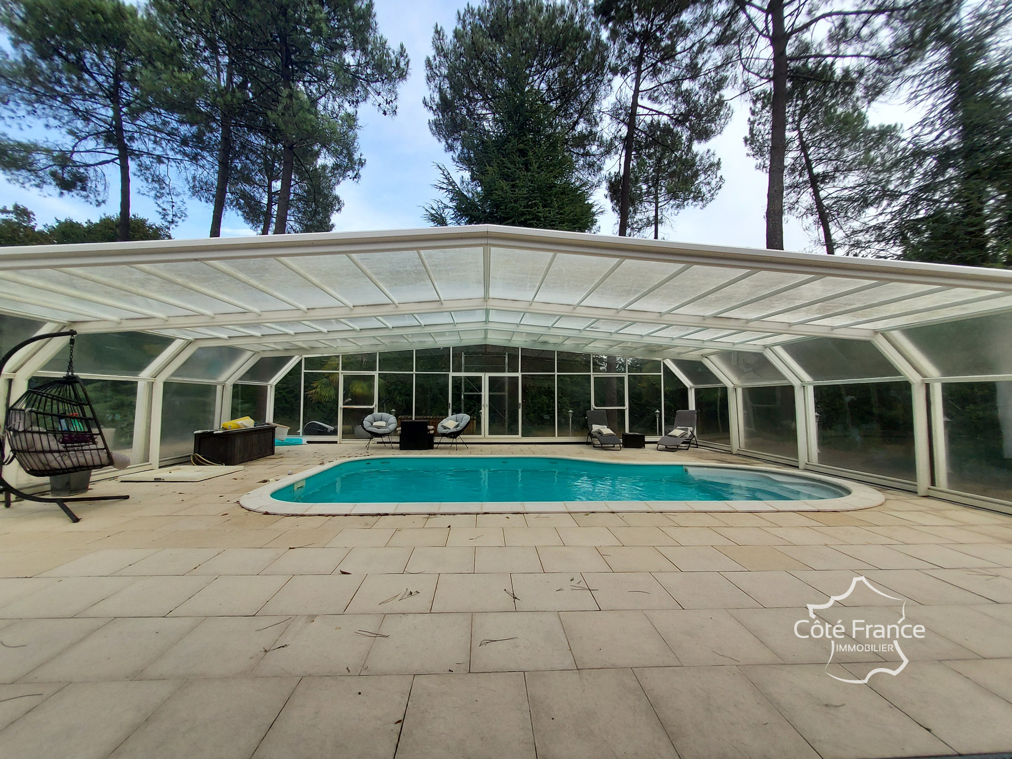 Agence immobilière de CÔTÉ FRANCE