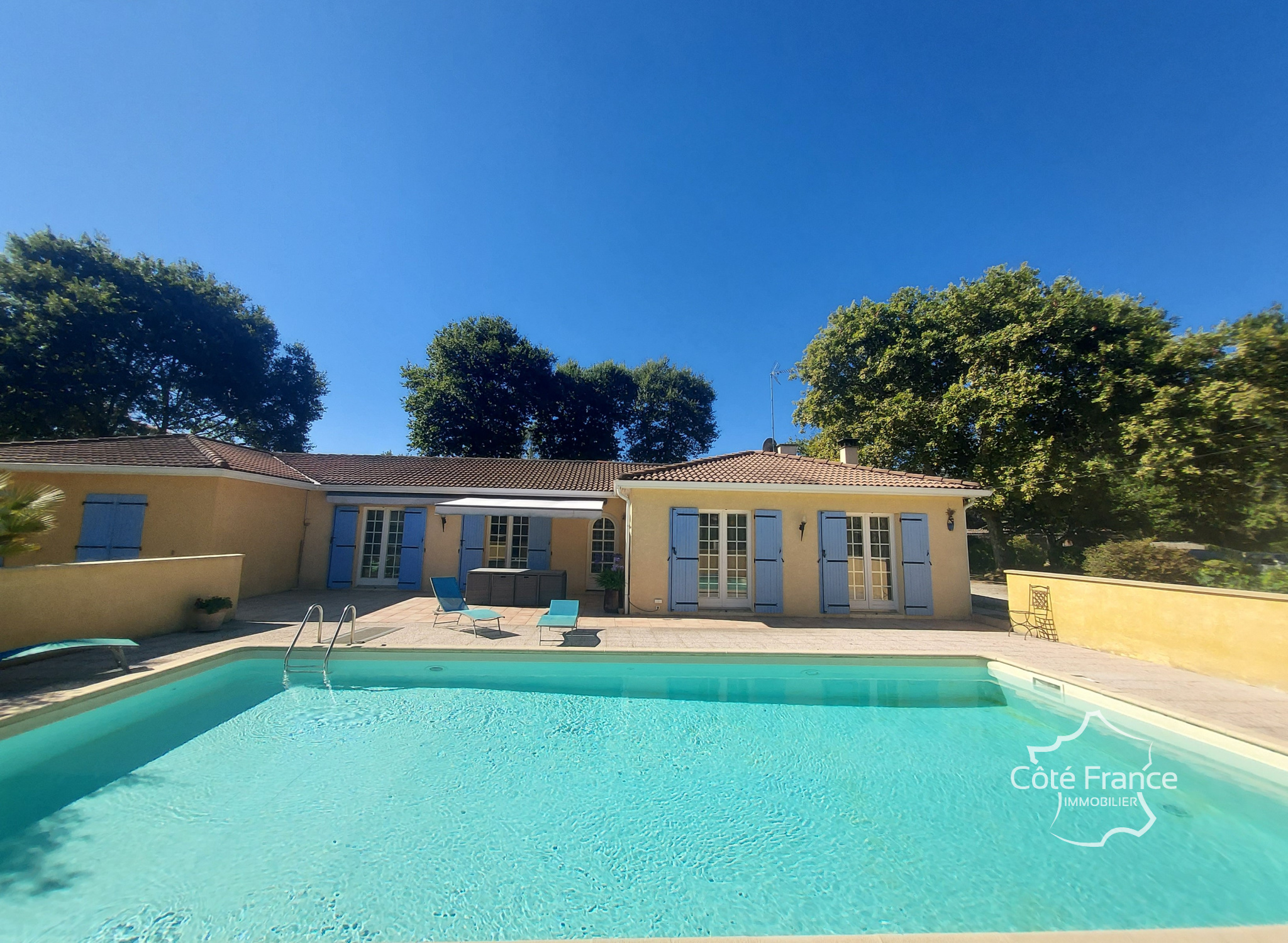 Agence immobilière de CÔTÉ FRANCE