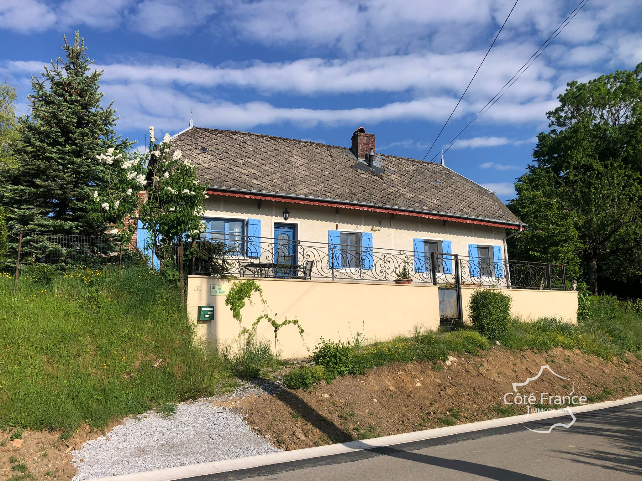 Agence immobilière de CÔTÉ FRANCE