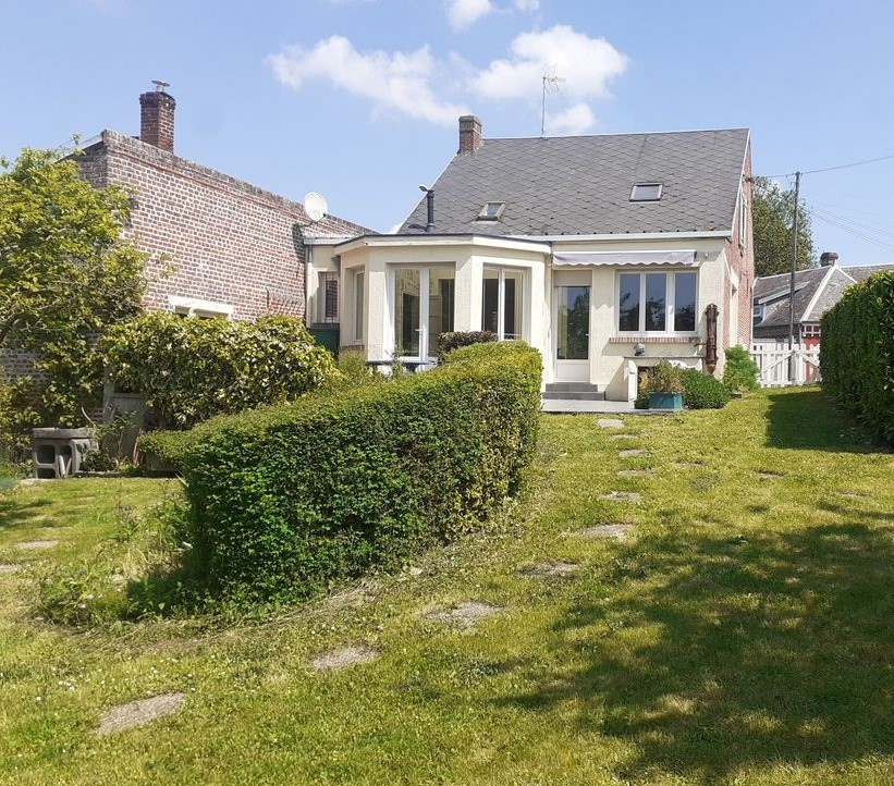 Origny-Sainte-Benoite : maison de village terrasse en vente